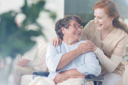 Illustration de l'article Loi bien-vieillir acte 3 : aider les aides à domicile